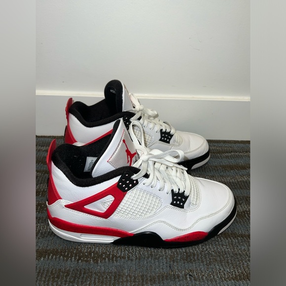 Air Jordan 4 Retro Red Cement Men US 9 DH6927-161- Preowned with Box - Picture 7 of 15